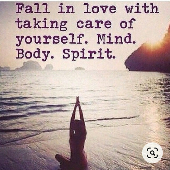 Alo. Athleta. Lululemon - Picture 1 of 5